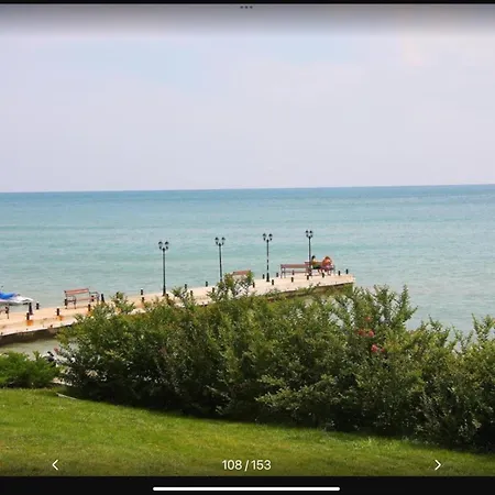 Garden Of Eden 2 Bedrooms Sea View Apartment, Saint